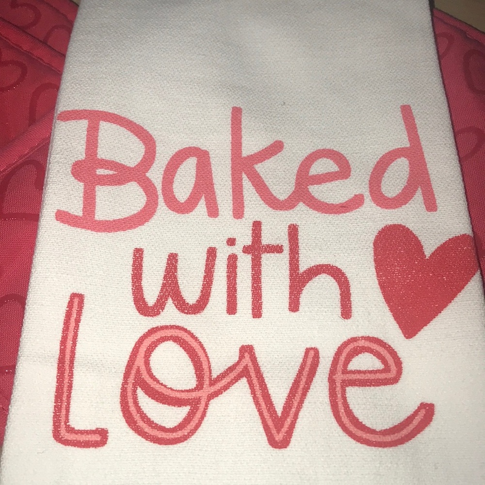 NWT Pot holder and dish towel set - Picture 2 of 9